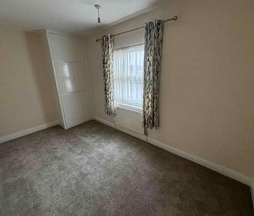 Bermuda Village, CV10 - Photo 2