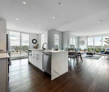 6801 Abraham de Sola St, Côte Saint-Luc, QC - Photo 3