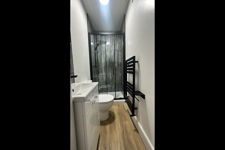 6 Bed End Terrace, Balfour Road, NG7 - Photo 5