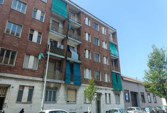 Don Bosco – affittasi bilocale in Via Capua