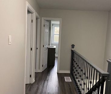 For Lease - 728 Beman Drive, Newmarket, Ontario - Photo 5