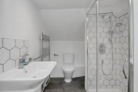 4 bedroom house to rent - Photo 2