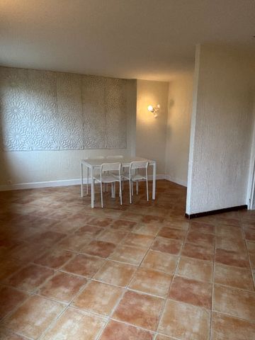 Location appartement 3 pièces, 65.11m², Thiais - Photo 3