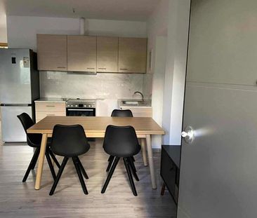 Ενοικίαση κατοικίας, 50 τ.μ., Γλυφάδα, 800 € - Photo 1