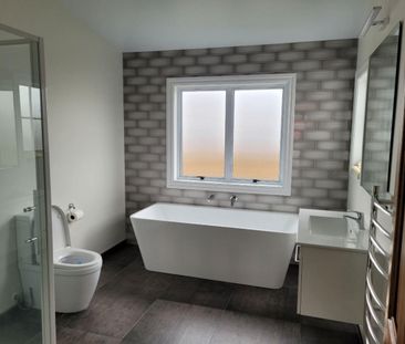 56a Cutfield Road, Lynmouth, New Plymouth - Photo 3