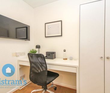 6 bed End Terraced House for Rent - Photo 6