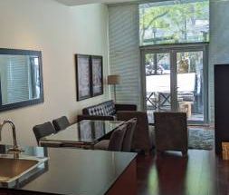 2 Bedroom 2 & 1/2 Bathroom Townhouse DT Vancouver - Photo 1