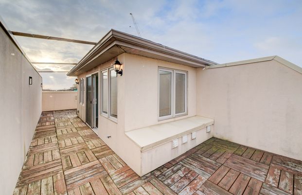 For Lease - 2351 Lakeshore Road Unit# 6, Oakville, Ontario - Photo 1