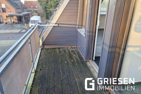 **RESERVIERT** Schon morgen einziehen – Dachgeschosswohnung mit Einbauküche & Balkon in zentraler Lage von Haren (Ems) - Photo 4