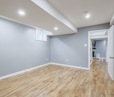 For Lease - 210 Miller Drive, Halton Hills, Ontario - Photo 6