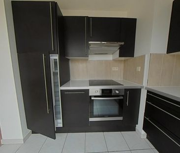 Location Appartement 2 pièces 48m² TOURS 37100 - Photo 4