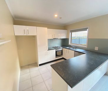 2 Bedroom Single Storey Unit - Photo 5