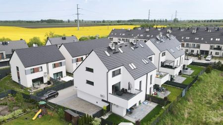 Nowe, komfortowe , dwupoziomowe, z tarasem - Photo 2