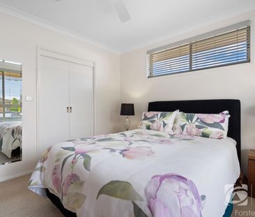 Modern Living in Private Tuncurry Pocket - Photo 6