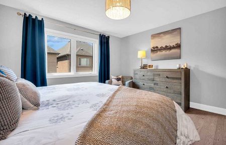 For Lease - 103 Beaveridge Avenue, Oakville, Ontario - Photo 5