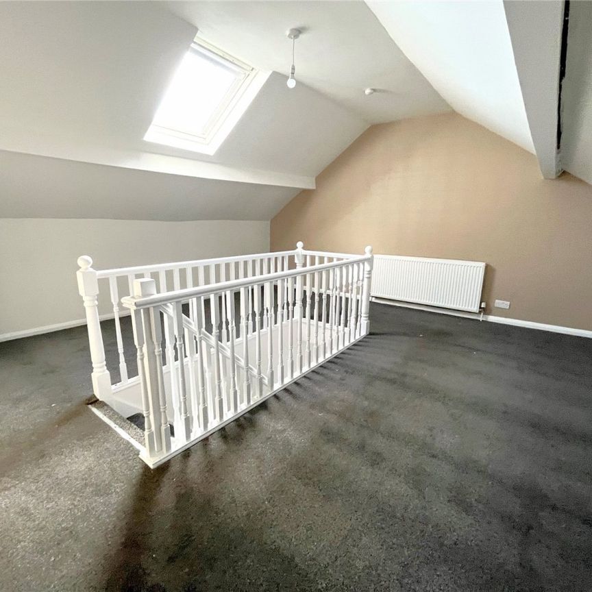 Park Drive, Ilkeston, Derbyshire, DE7 - Photo 1