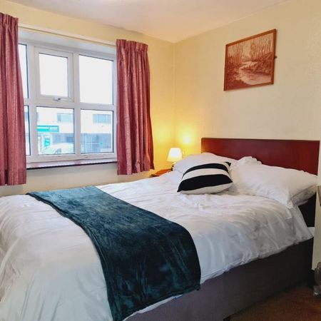 5 bedroom house share to rent - Photo 3