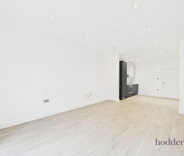 Studio to rent - Photo 6