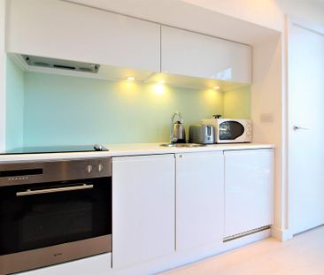 Studio to rent - Photo 2