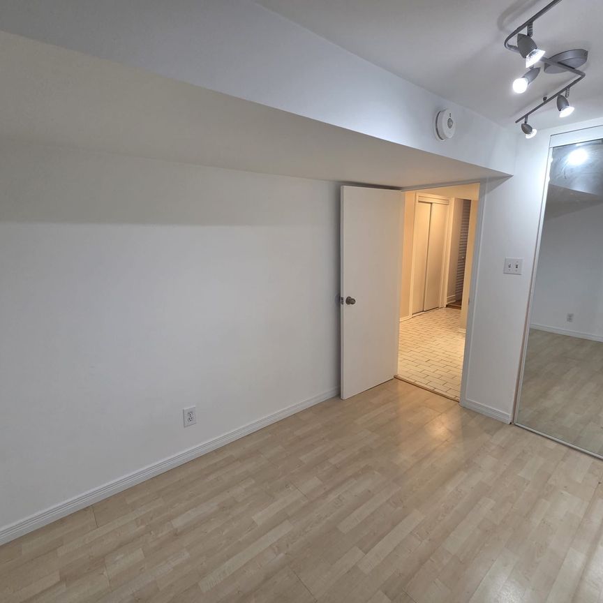 For Lease - 19 Orley Avenue Unit# Lower, Toronto, Ontario - Photo 1