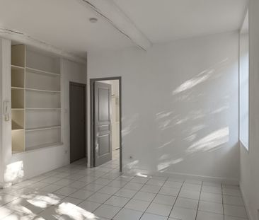 Location Appartement 2 pièces 32m² NARBONNE 11100 - Photo 1