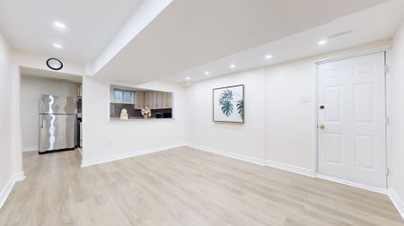 For Lease - 6 Queenscourt Drive Unit# Basement, Toronto, Ontario - Photo 2