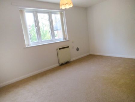 CastleMills, Melbourne, DERBY - Photo 4