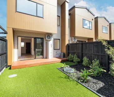 30 Rana Road, Flat Bush, Auckland - Photo 6