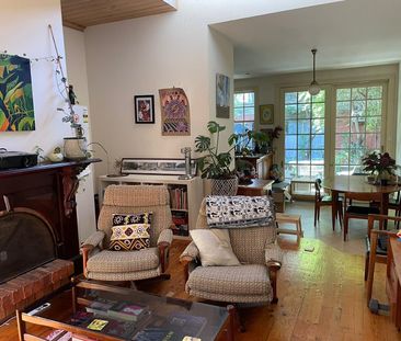 Carlton North - Photo 2