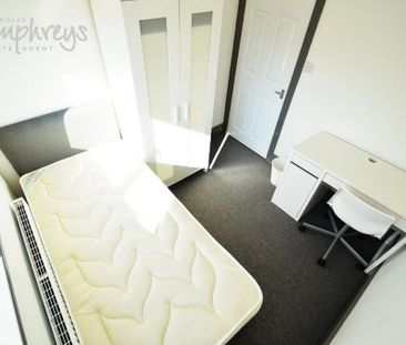 4 bedroom house to rent - Photo 3