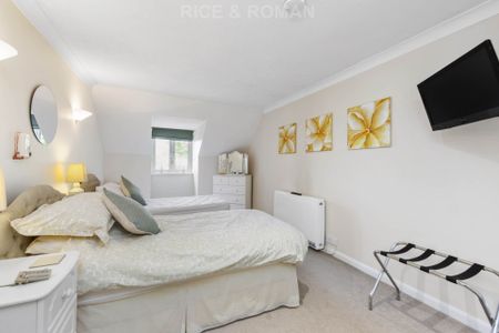 1 Bedroom Apartment, Bentley Court – Camberley - Photo 5
