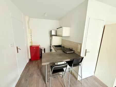 A louer Brest Quartier Croix Rouge/Kerichen Studio Meublé - Photo 2