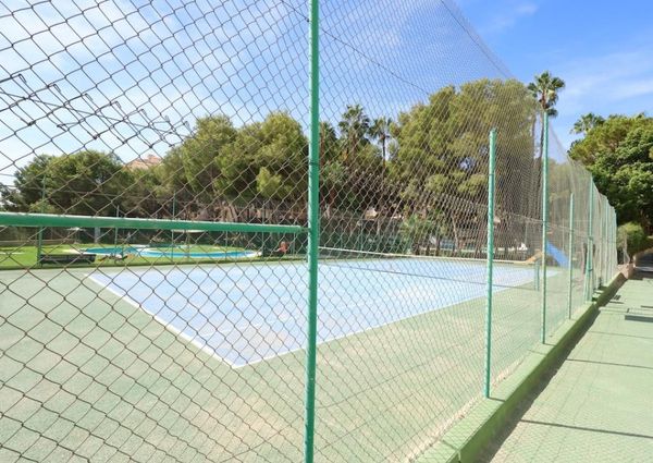 Moderno Apartamento en Altos de Campoamor, Orihuela Costa