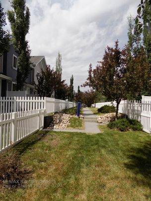 #18 8304 11 Avenue Southwest - Photo 1