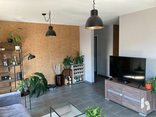 Appartement te huur - Photo 1