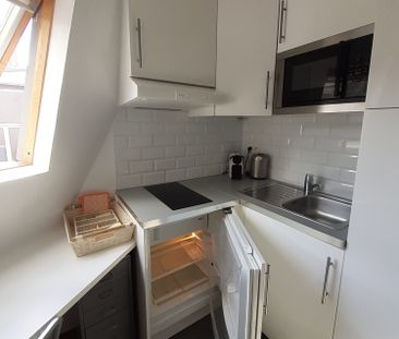 Location Appartement 1 pièce 12m² PARIS 16ème - Photo 5