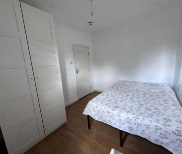 Room in a Shared House, Morley Road, E15 - Photo 3