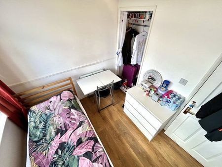 Room in a Shared Flat, Reef House, E14 - Photo 4