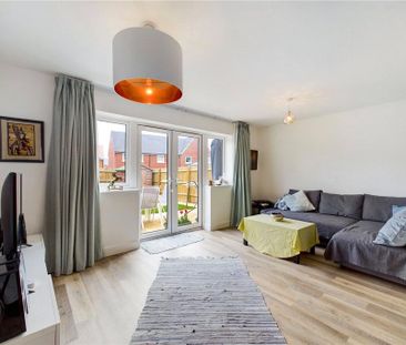 3 bedroom end of terrace house to rent - Photo 1