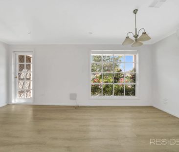 Freshly Painted & Low Maintenance Living - Photo 2