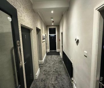 8 bedroom house share to rent - Photo 6