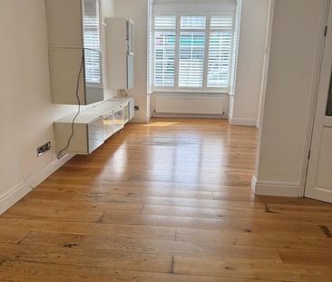 Room in a Shared House, Beddington Terrace, CR0 - Photo 1