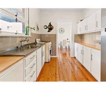 Beachside Living! - Photo 4