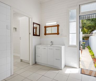 23 Union Street, Wickham NSW 2293 - House For Rent | Domain - Photo 3