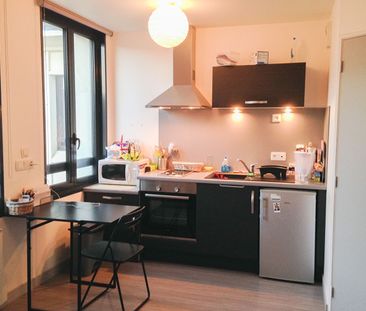 Location Appartement 1 pièce 21m² - Photo 3