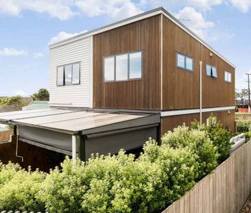 2 BEDROOMS HOME IN BEACH HAVEN - Photo 1