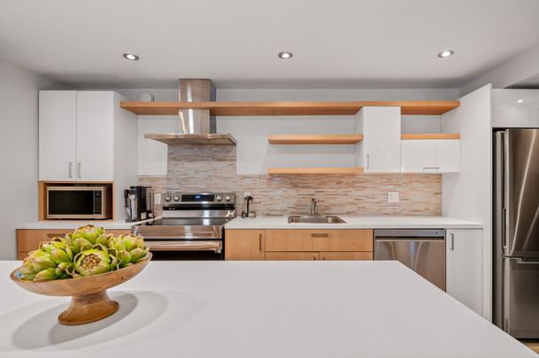 Condo for rent, Québec (La Cité-Limoilou) - Photo 1