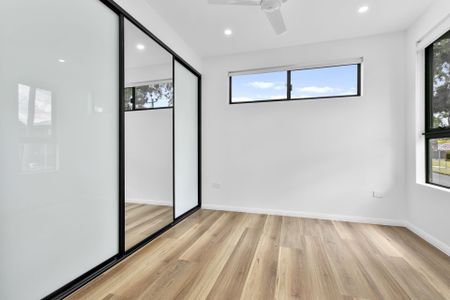 36 Gallop Grove, Lalor Park - Photo 5