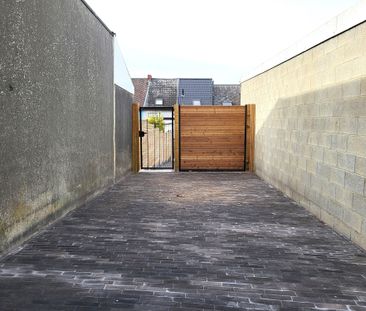 Deze volledig gerenoveerde woning (2025) biedt modern wooncomfort o... - Foto 6