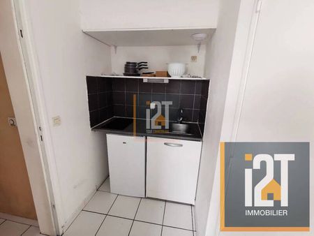 Appartement à louer - Nîmes 1 pièce de 17.63 m² - Photo 2
